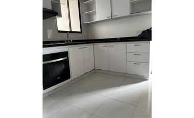 Arriendo casa en altos de Riomar