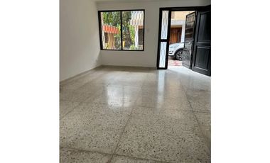 Arriendo casa en altos de Riomar