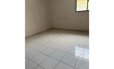 Arriendo casa en altos de Riomar