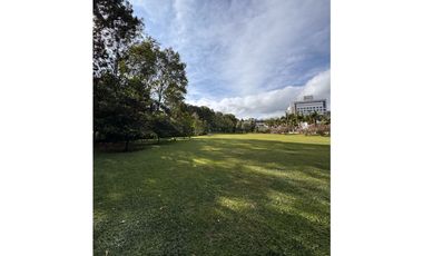 Vendo hermosa casa reformada en Rionegro. Sector Jumbo