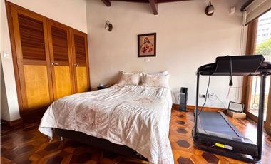 Vendo hermosa casa reformada en Rionegro. Sector Jumbo