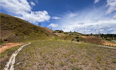 Vendo lote en Parcelación en El carmen de Viboral