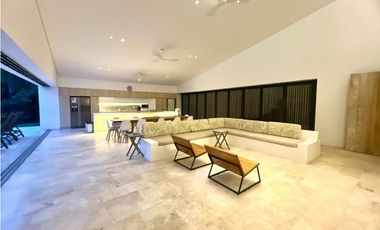 HERMOSA FINCA EN VENTA EN SANTA FE DE ANTIOQUIA