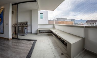 RENTA PENTHOUSE DUPLEX CERCA ARBOLEDA PEREIRA