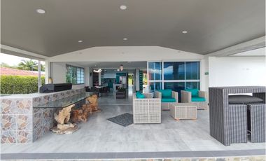 Casa Campestre, Elegancia y Naturaleza en Cerritos