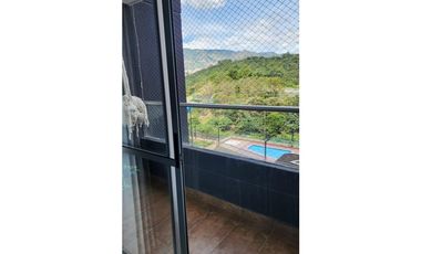 VENTA HERMOSO Apartamento San German Medellín