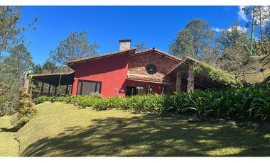 Vendo casa campestre en unidad cerrada en El Retiro