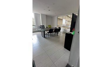 SE VENDE !! ESPECTACULAR BODEGA EN SIBERIA – 1.573 m²