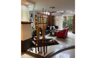 CASA EN VENTA SECTOR SAN JOSÉ - SABANETA