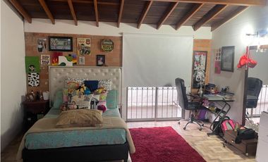 CASA EN VENTA SECTOR SAN JOSÉ - SABANETA