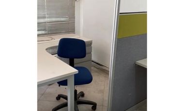 OFICINA DISPONIBLE PARA ARRIENDO BARRIO PORTAL DE ALMERIA