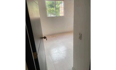 SE VENDE CASA CONJ. CERRADO VILLA MARY (LA PAZ - CESAR)