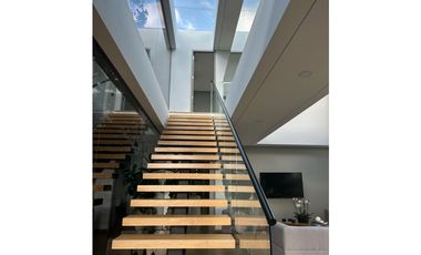 Venta de casa de en el alto de palmas