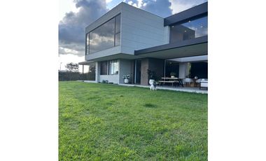 Venta de casa de en el alto de palmas