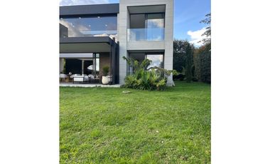 Venta de casa de en el alto de palmas