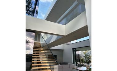 Venta de casa de en el alto de palmas