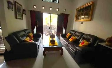 Rumah dijual Murah 3 Lt. Pasar Rebo, Jakarta Timur Dekat Mal Cijantung