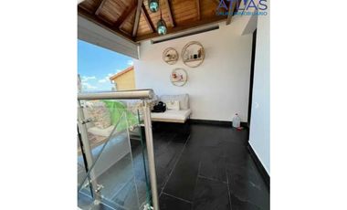 VENTA DE CASA  BARRIO LAGOS DEL  CACIQUE  COD: 1044