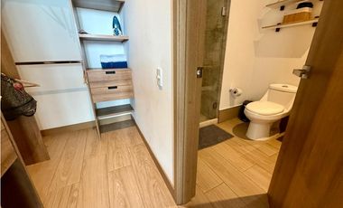 SE VENDE APARTAMENTO EN MURANO CENTRO - EL CABRERO