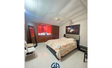 SE VENDE CASA EN EL BARRIO JARDN