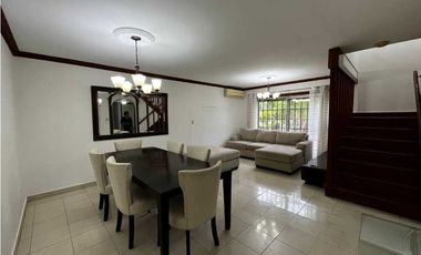 CASA EN ALQUILER VILLAS DE HOWARD