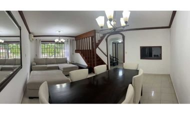 CASA EN ALQUILER VILLAS DE HOWARD