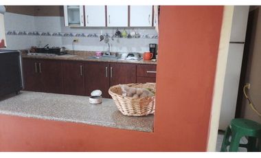 VENTA CASA COMERCIAL Y LOCAL EN PARQUE LEFEVRE EXCELENTE ZONA