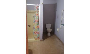 VENTA CASA COMERCIAL Y LOCAL EN PARQUE LEFEVRE EXCELENTE ZONA