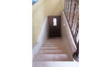 VENTA CASA COMERCIAL Y LOCAL EN PARQUE LEFEVRE EXCELENTE ZONA