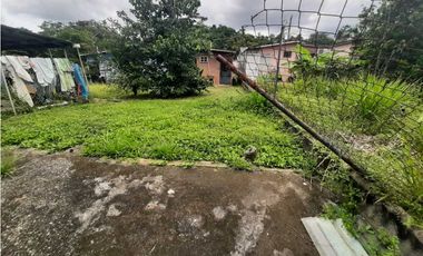 VENDO CASA EN LA CHORRERA RESIDENCIAL LOS FLAMINGOS