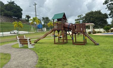 ARRAIJAN / VISTA ALEGRE / PRIMAVERA PREMIUM / 220M / 3 HABITACION