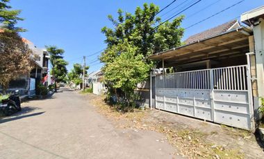 PERUM GRAHA INDRAPRASTA TULANGAN E2 NO 2, KEPATIHAN, TULANGAN SIDOARJO