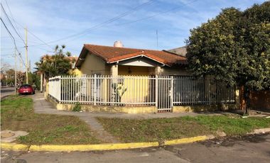 BERMEJO 289, esquina Guido Spano, Villa Luzuriaga, San Justo