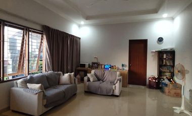 Rumah Cantik Dijual dalam komplek tengah kota balikpapan