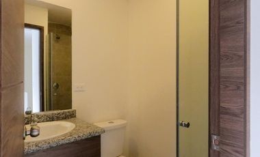 Venta Casa 3 dormitorios   2 parqueos. Armenia 1. Cerca al colegio Liceo Naval. Crédito VIP. SC