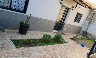 Impecable casa 3 dormitorios zona Paracao, Paraná, Entre Ríos