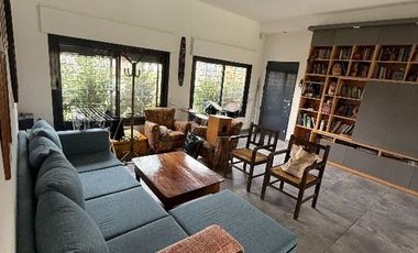 Vendo exclusiva propiedad en zona Norte de la ciudad de Paraná