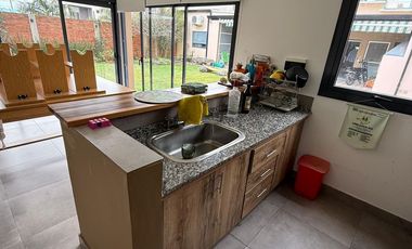 Vendo exclusiva propiedad en zona Norte de la ciudad de Paraná