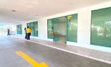 Peluang Emas! Kios Usaha di Apartemen Riverside Area Ramai Traffic