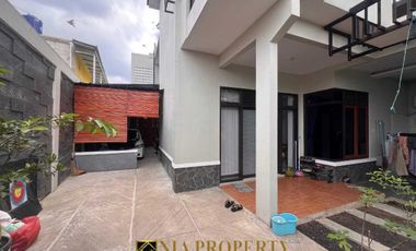 Rumah Cantik 2 Lantai Siap Huni di Cibodas, Pacet, Cianjur Puncak