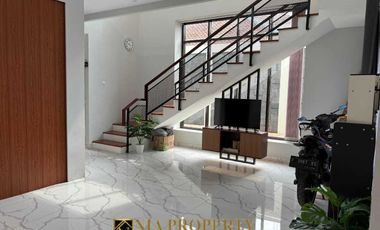 Rumah Cantik 2 Lantai Siap Huni di Cibodas, Pacet, Cianjur Puncak