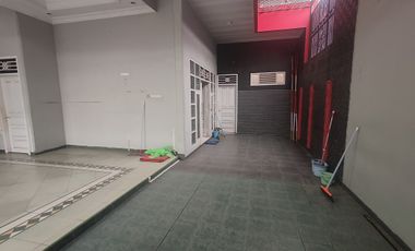 DIJUAL RUMAH MEWAH SIAP HUNI LOKASI STRATEGIS DEPAN POM BENSIN