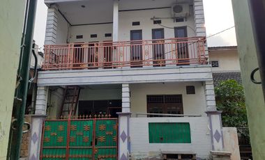 Tingkat 2 Lantai, Kokoh dan Terawat, Murah, Posisi Strategis