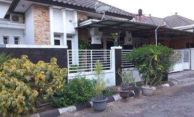 Rumah Bagus Semi Furnished Fajar Indah Colomadu Karanganyar