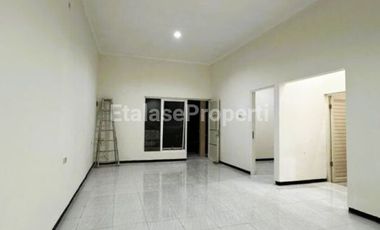 Rumah 1 Lantai Perumahan Puri Asri Regency Dekat Tol Tambak Sumur