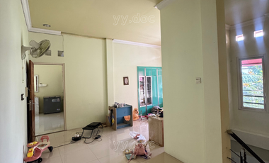 Rumah 2 Lantai Gang Sampurna MT Haryono, Balikpapan