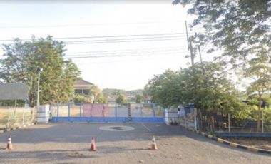 Ex pabrik baja dalam kawasan industri gresik