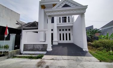 Rumah Baru 2 Lantai  Siap Huni di Semarang Timur