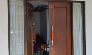 Hunian Mewah 2 Lantai Posisi Hook MT. Haryono Balikpapan