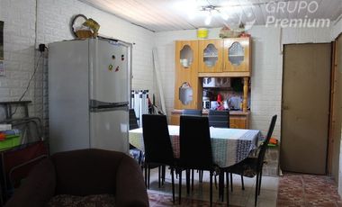 Casa en Venta en las maravillas 2727